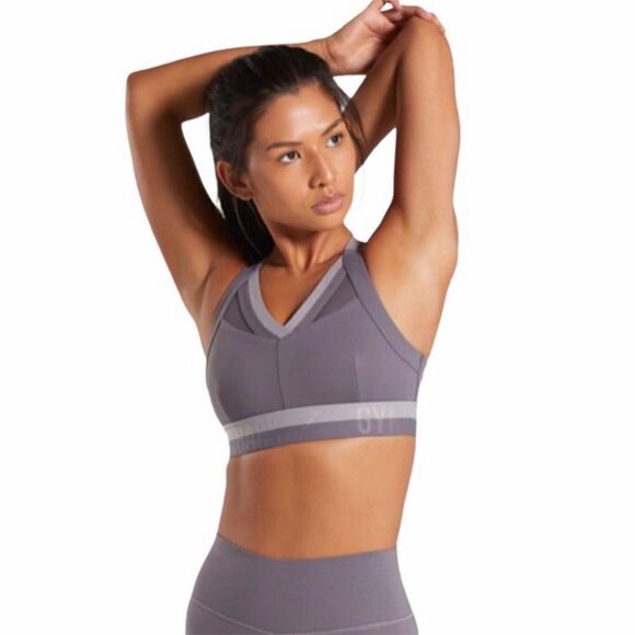 Gymshark Empower Sports Bra - Picture 2 of 5